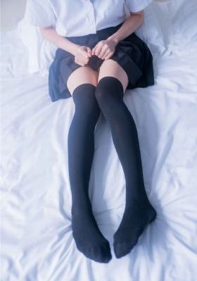 亭亭玉立国色天香四月天科普